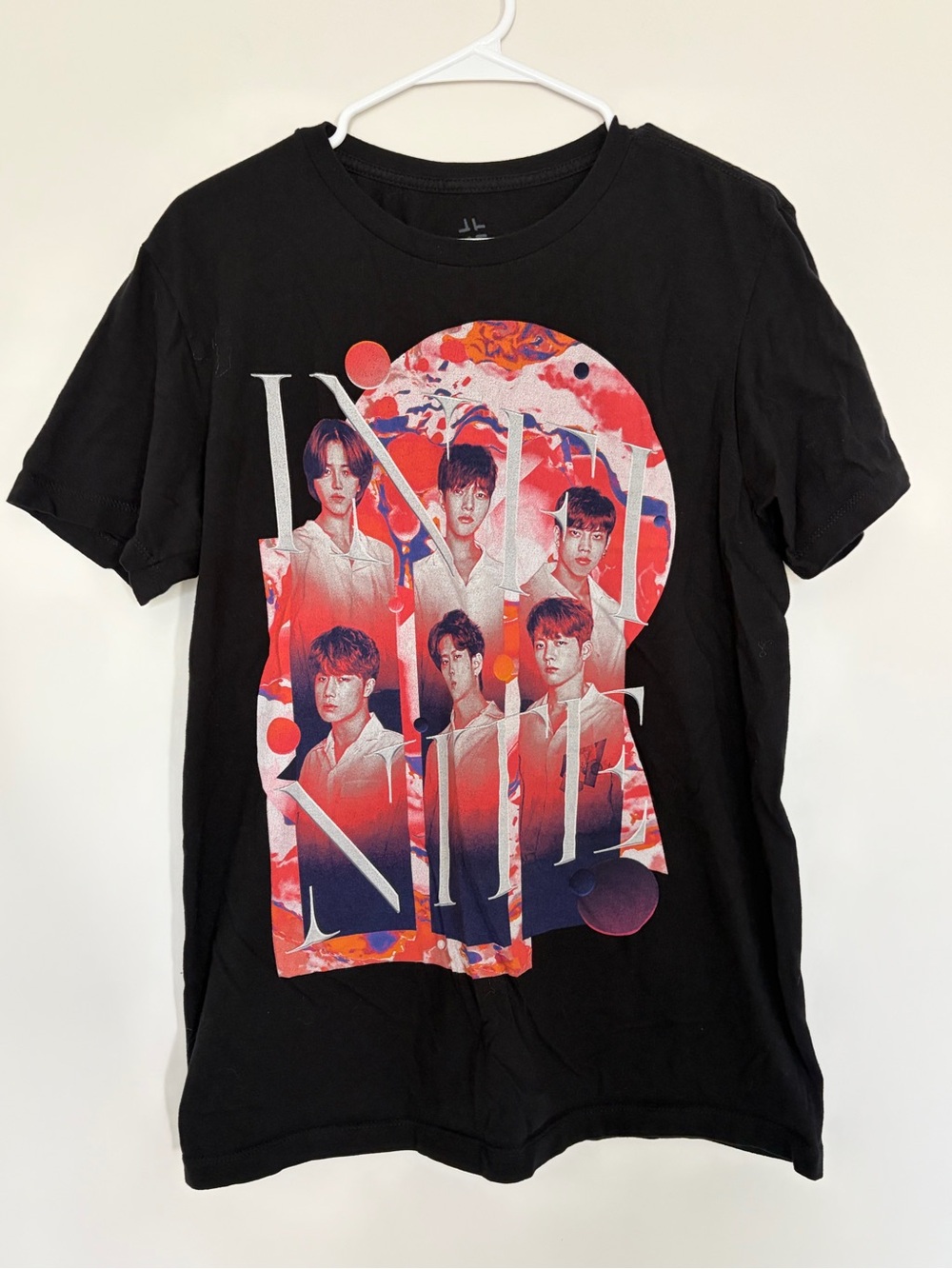 INFINITE K-Pop Boy Group Member Men’s Large Graphic T-Shirt Black